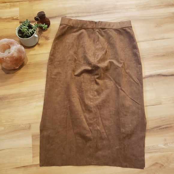 Wilfred Free Size 2 Suede Skirt - Picture 3 of 3